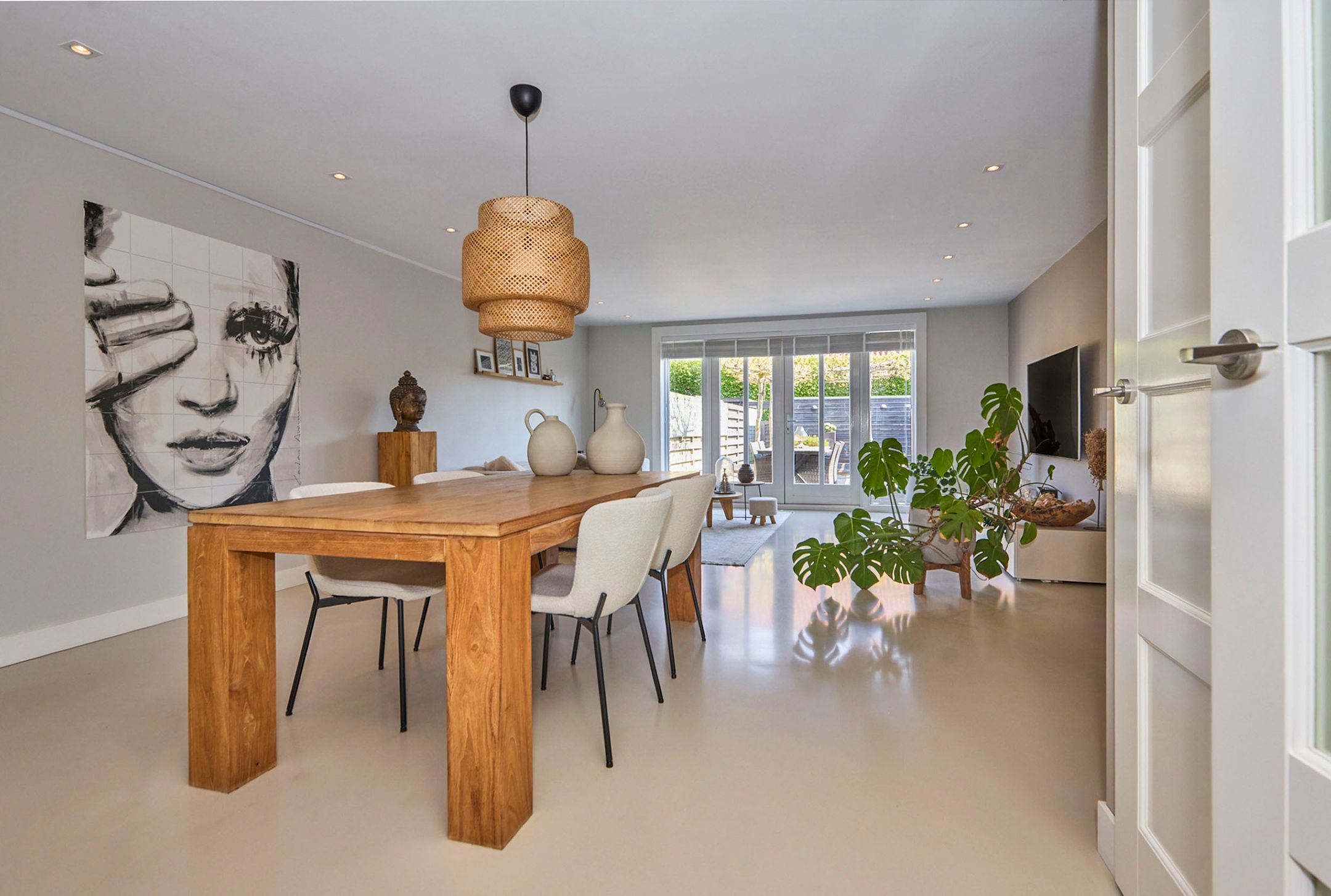 Spacious Extended Terraced Home with Wellness Bathroom and A+ Energy Label — 15