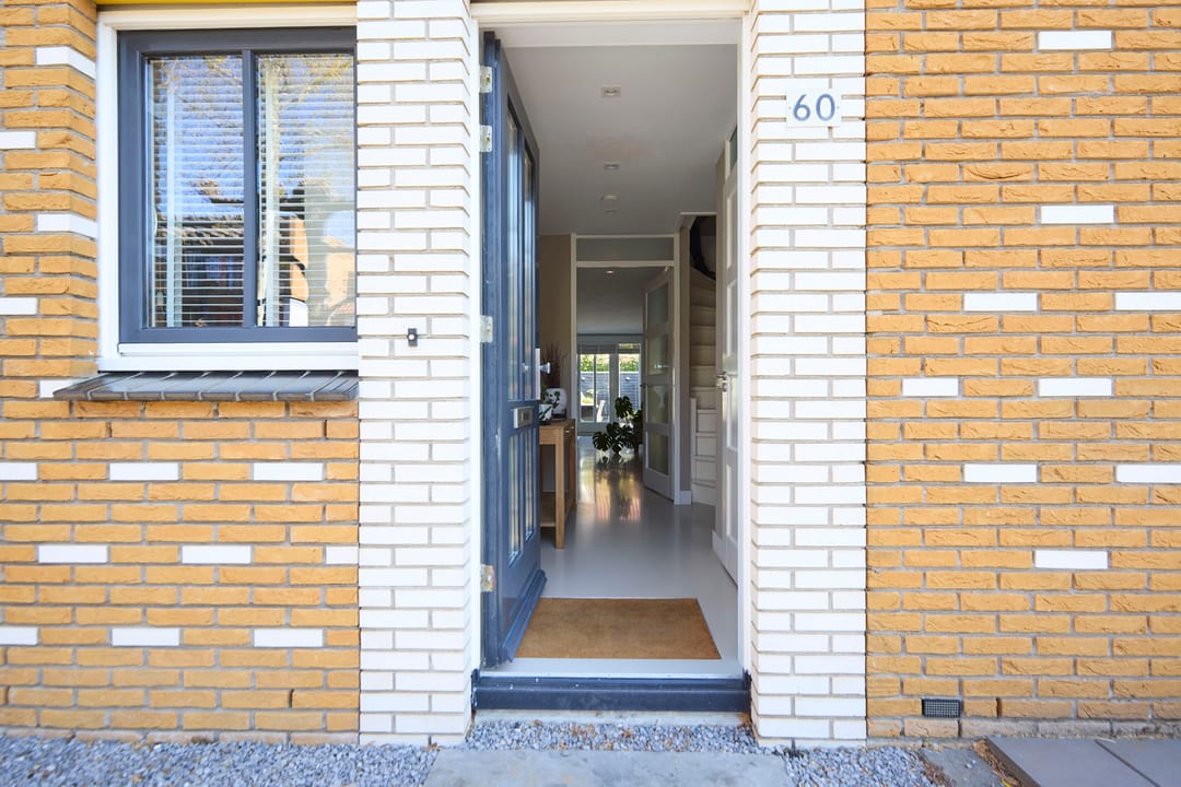 Spacious Extended Terraced Home with Wellness Bathroom and A+ Energy Label — 11