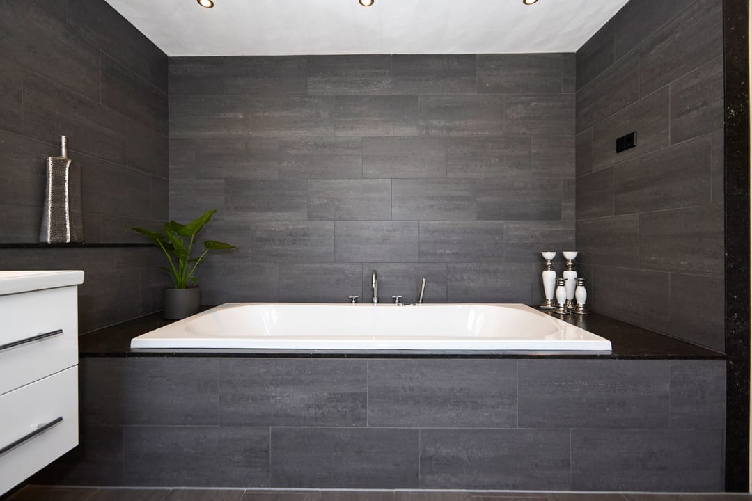 Spacious Extended Terraced Home with Wellness Bathroom and A+ Energy Label — 32