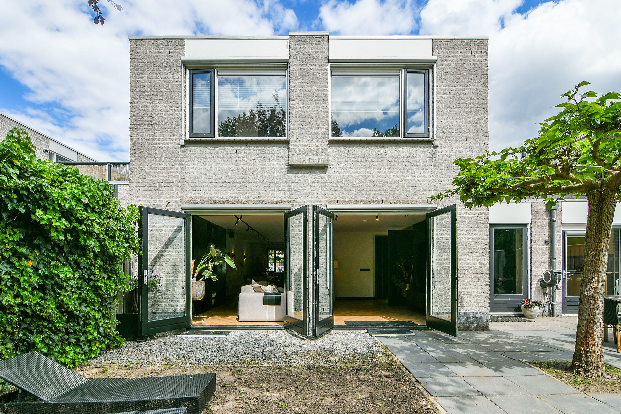 Photo 21 of Hoefbladstraat 20