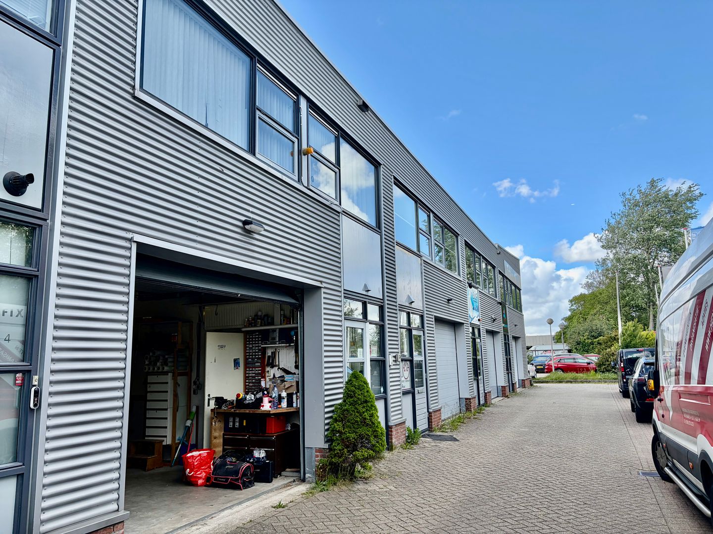 Bekijk foto 1 van Wateringweg 6