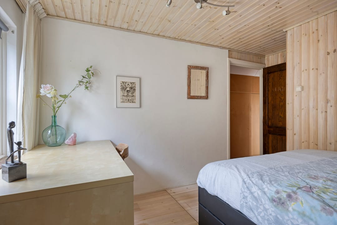 Characterful Detached House with Multifunctional Outbuilding in Oirschot-Centrum — 41