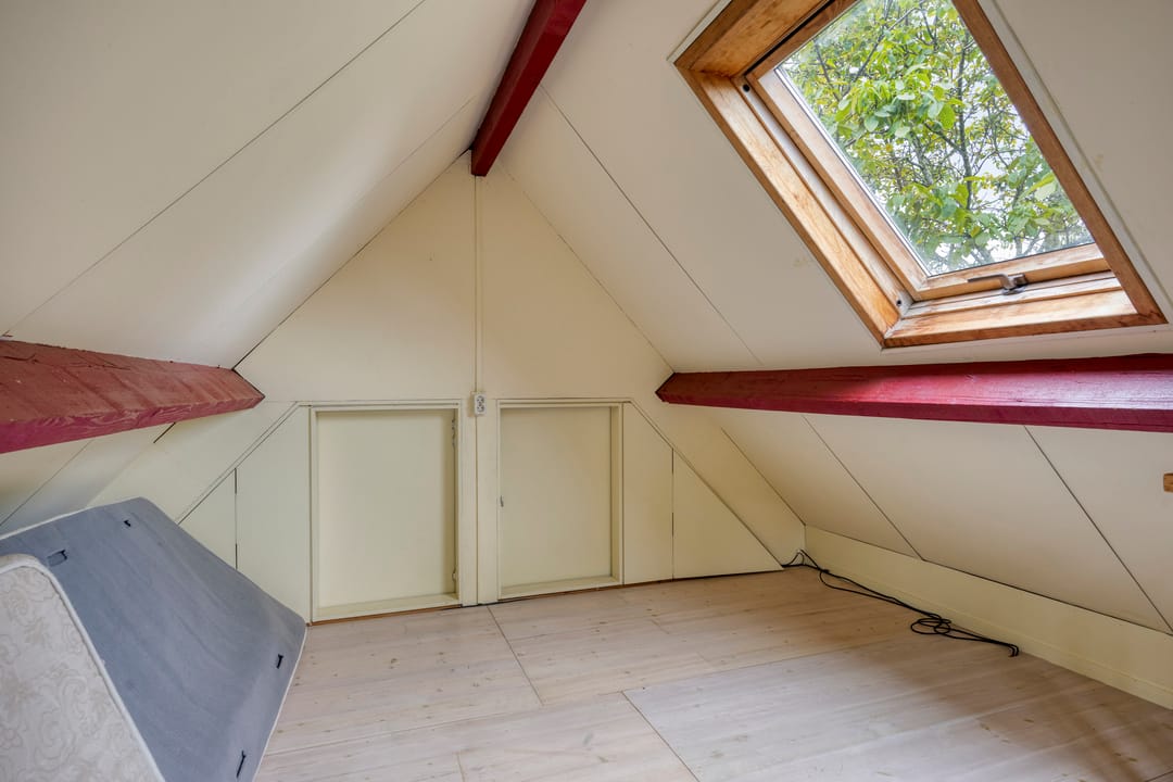 Characterful Detached House with Multifunctional Outbuilding in Oirschot-Centrum — 58