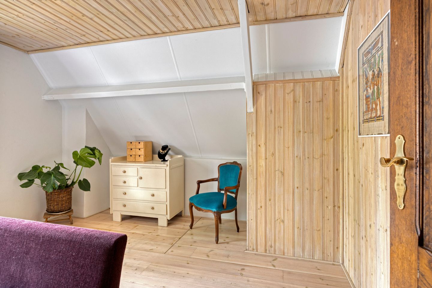 Characterful Detached House with Multifunctional Outbuilding in Oirschot-Centrum — 34