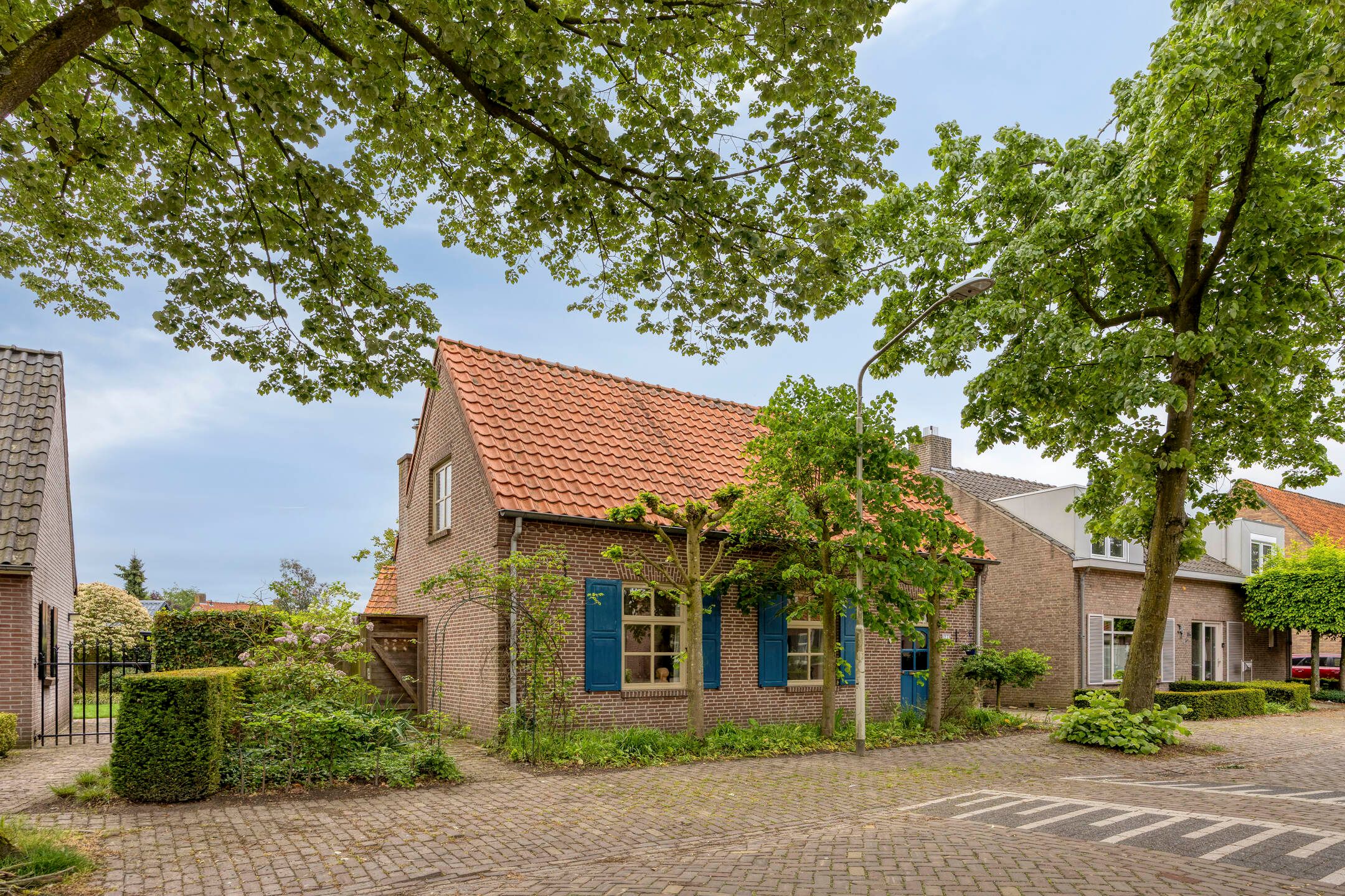 Characterful Detached House with Multifunctional Outbuilding in Oirschot-Centrum — 66