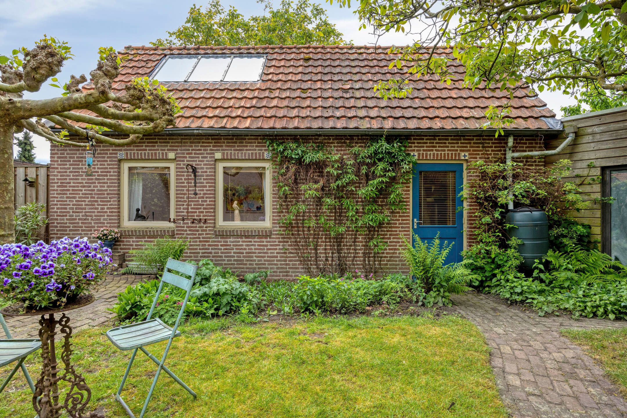Characterful Detached House with Multifunctional Outbuilding in Oirschot-Centrum — 48