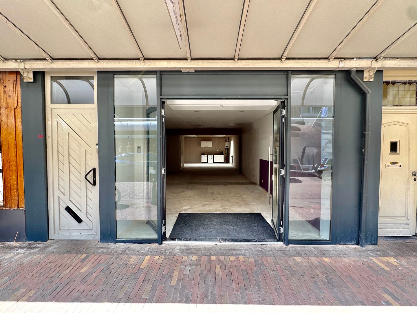Bekijk foto 1 van Generaal Cronjéstraat 123