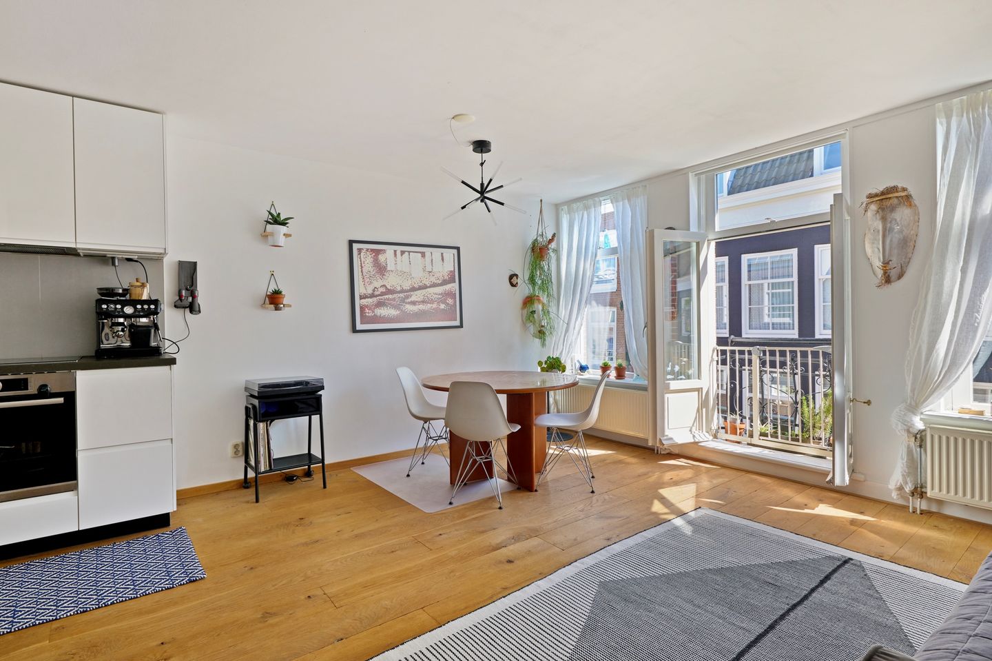 Photo 10 of Nieuwe Leliestraat 170-B