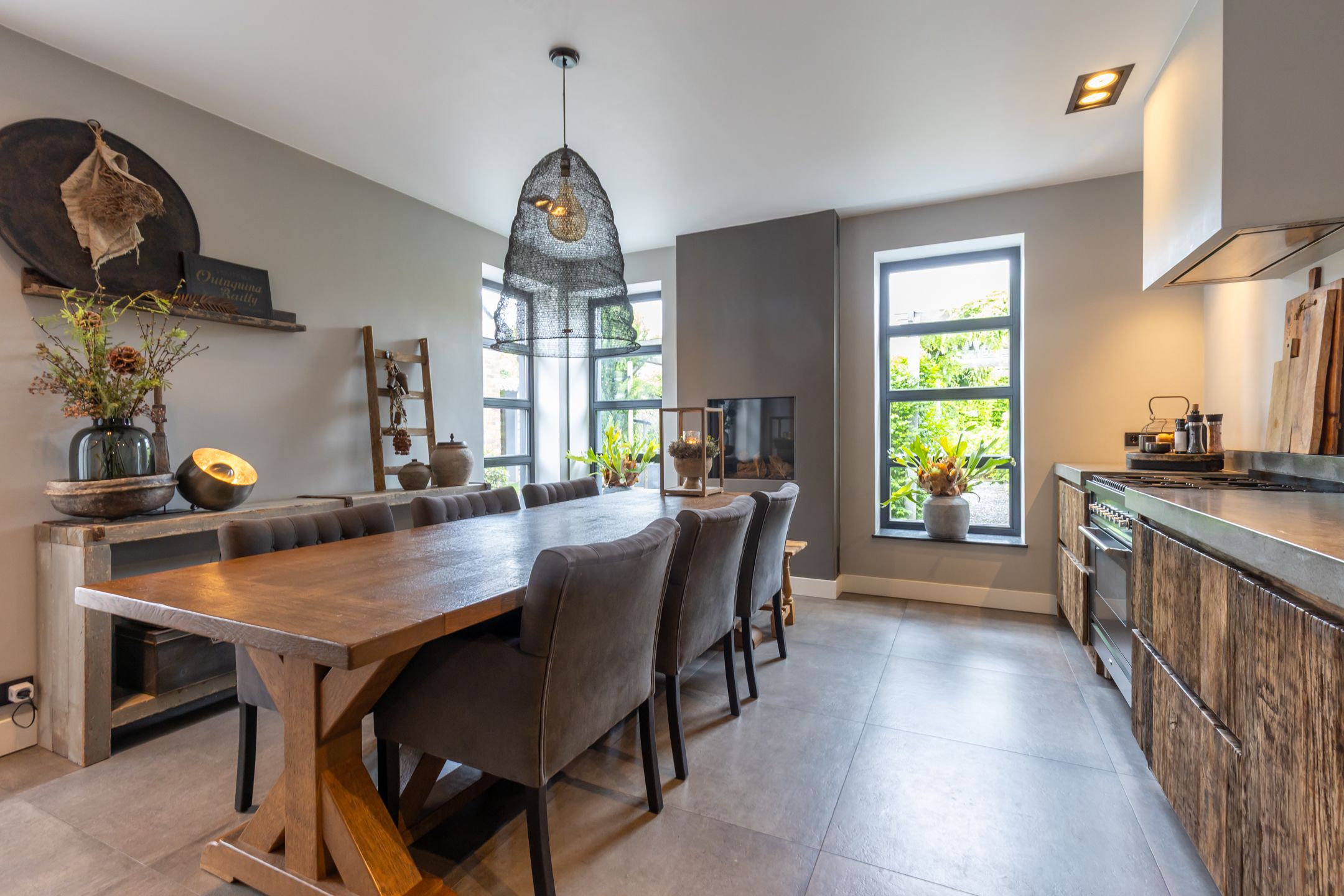 Photo 15 of Montfortstraat 15
