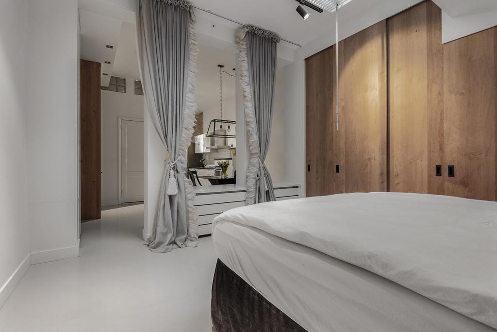 Modern Ground Floor Apartment in De Pijp — 16