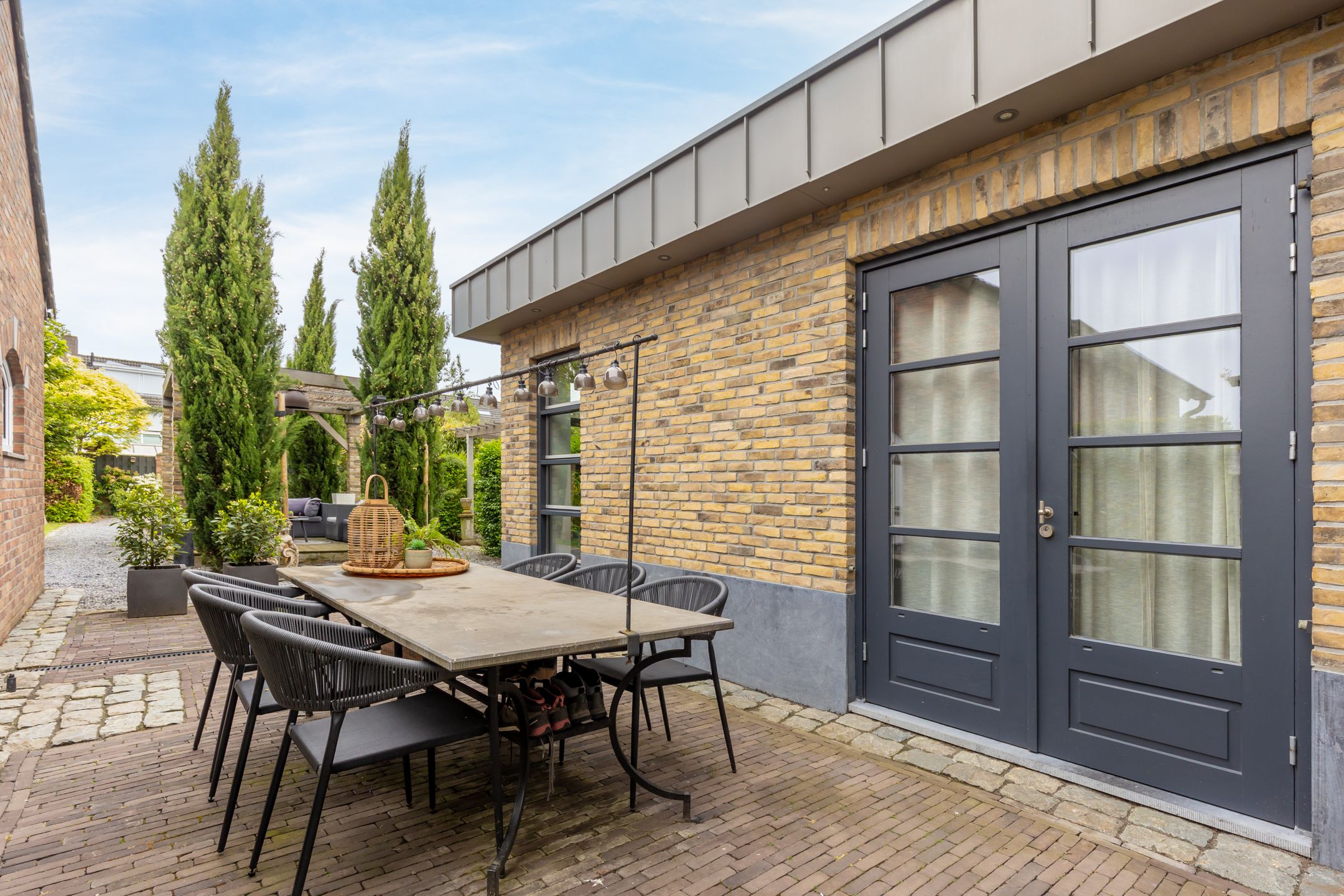 Photo 27 of Montfortstraat 15