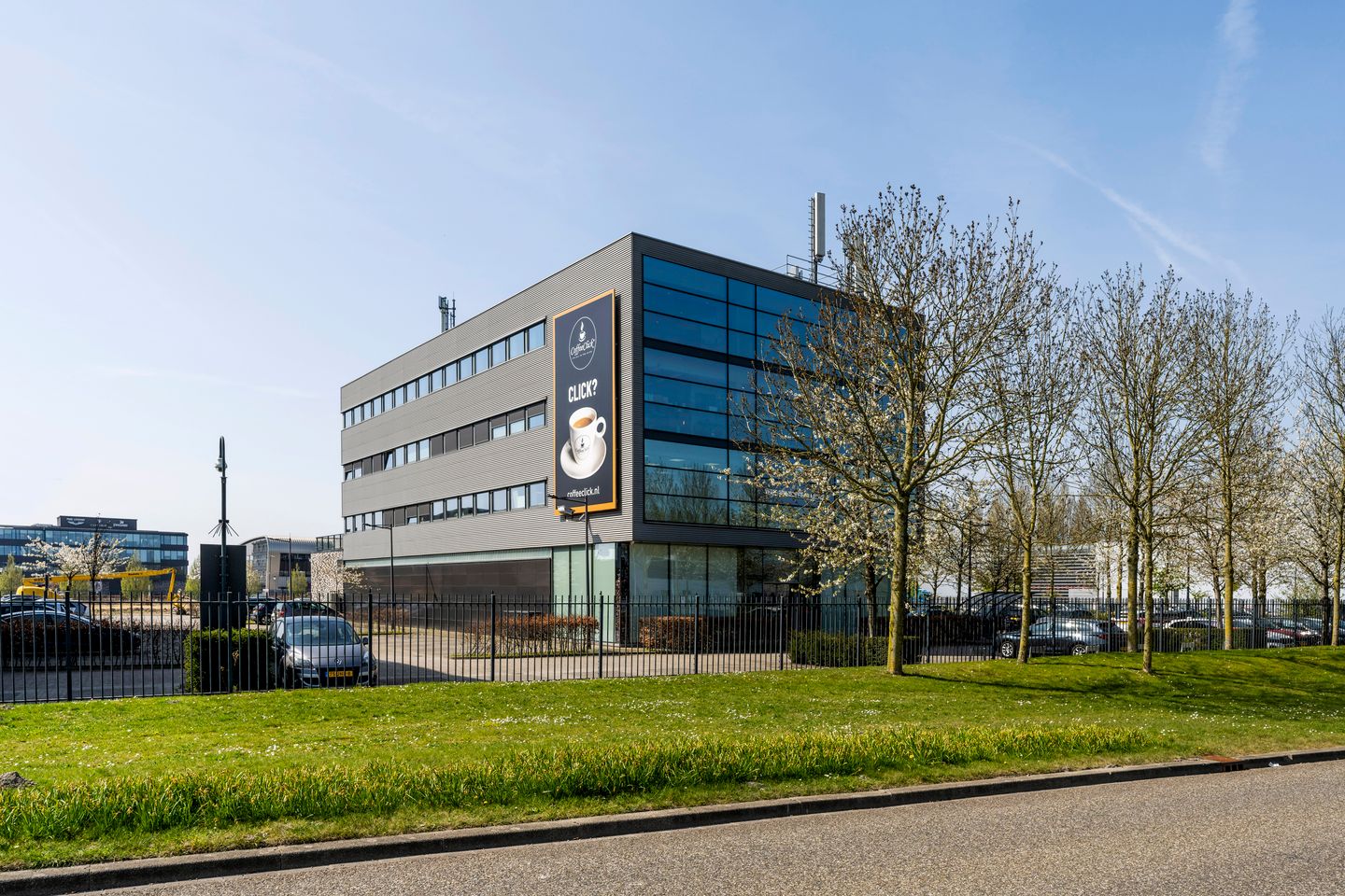 Bekijk foto 3 van New Yorkstraat 2-8