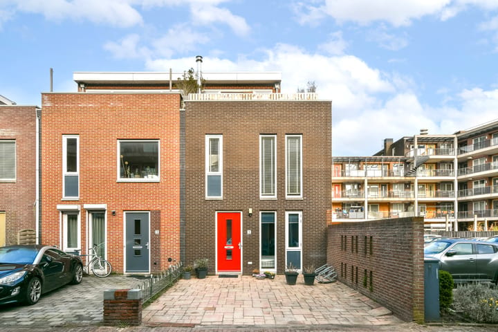 Foto 2 van Edward Masseystraat 1