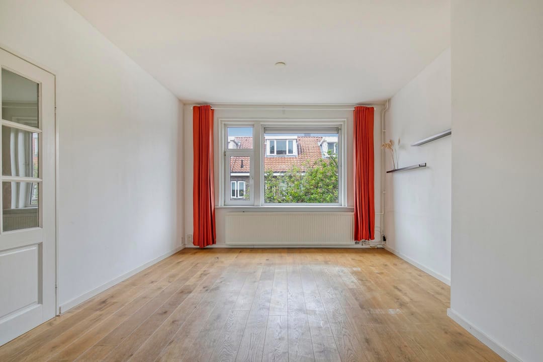 Photo 7 of Duikerstraat 10-BS
