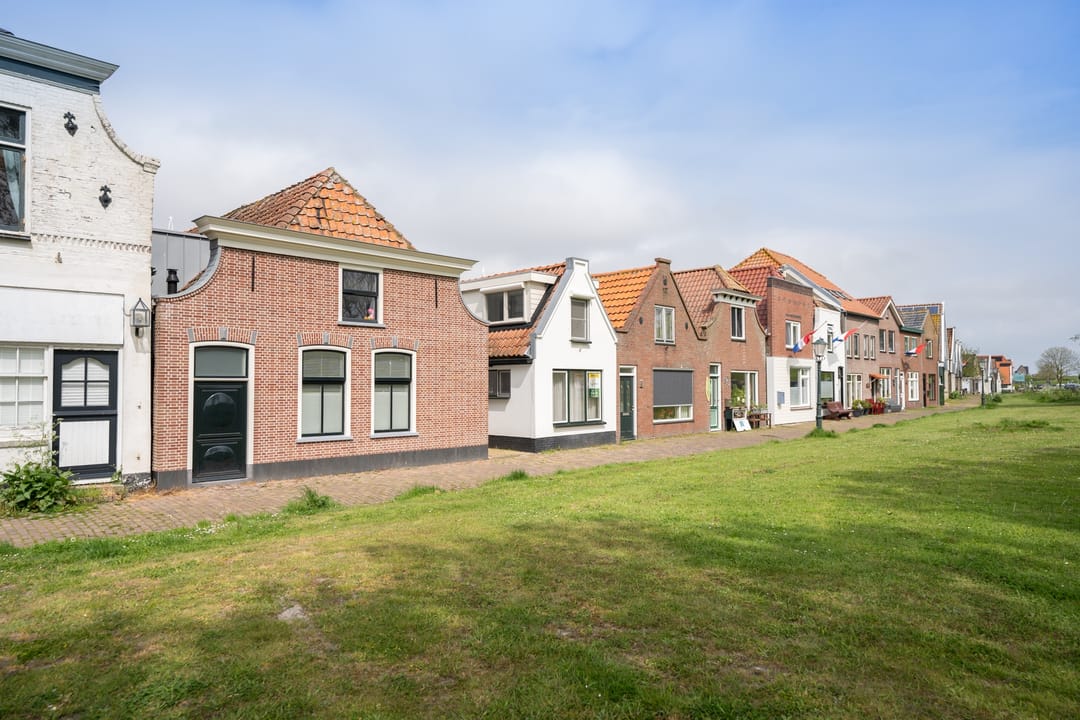Foto 1 van De Ruyterstraat 59