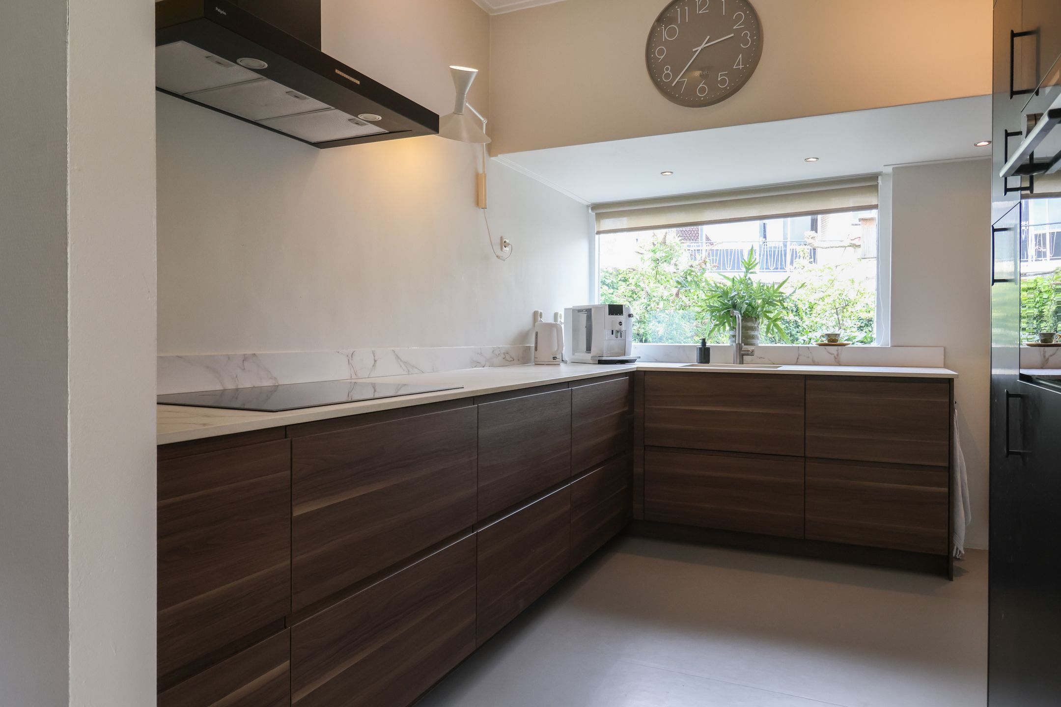 Photo 39 of Thorbeckestraat 1