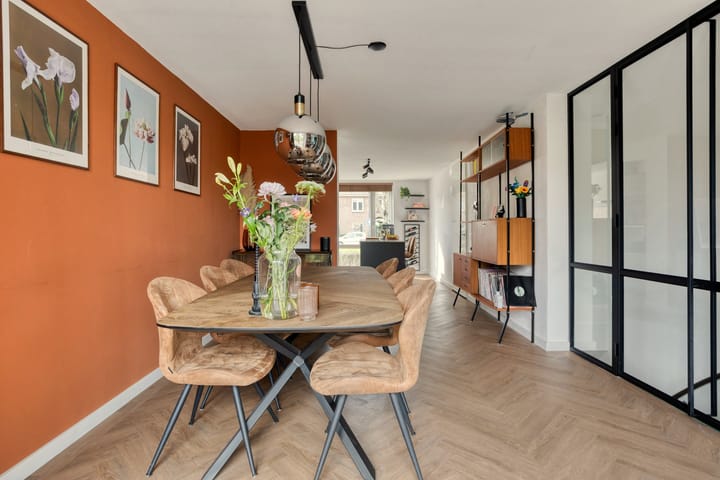Photo 3 of Pater van den Elsenstraat 6
