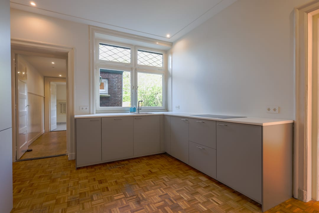 Photo 13 of Rennemigstraat 14