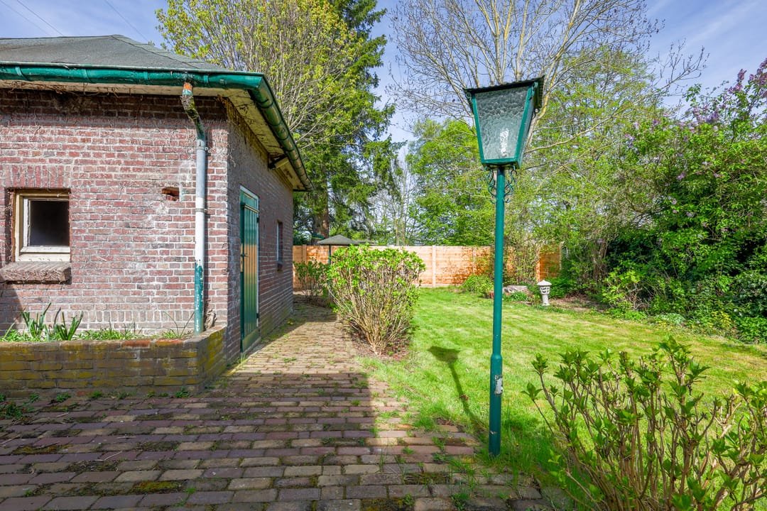 Photo 31 of Rennemigstraat 14
