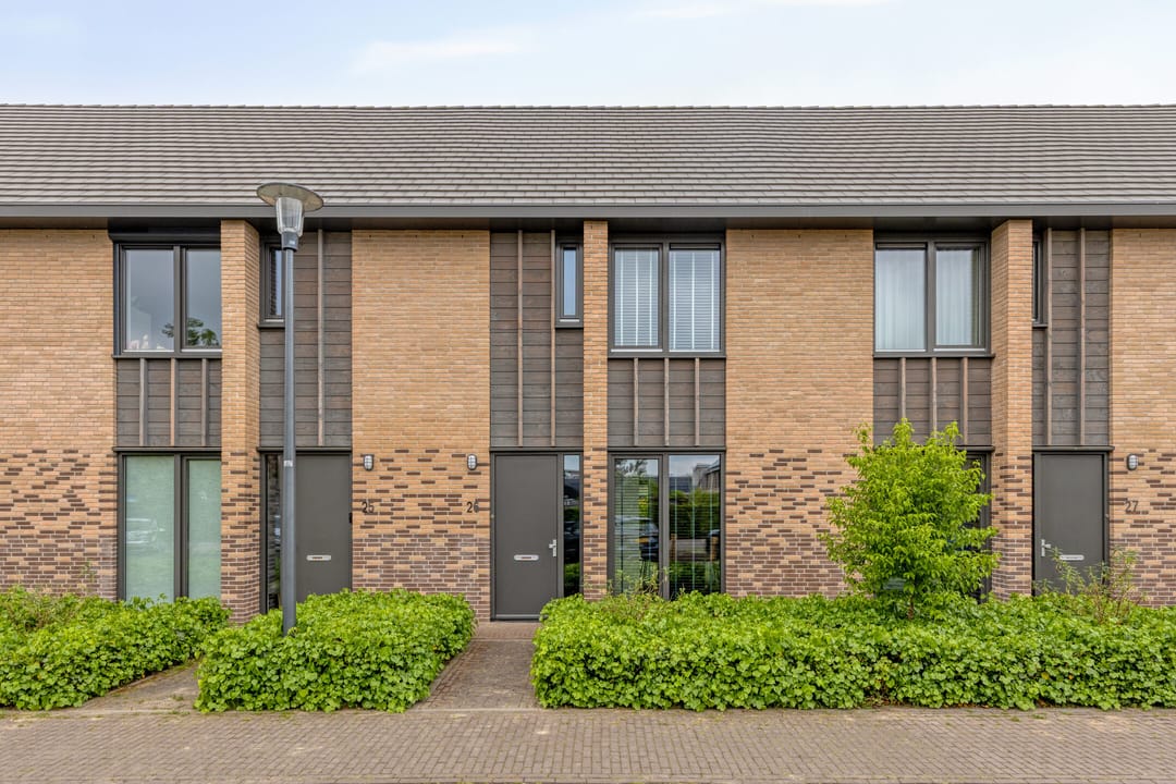 Foto 1 van Grenenhout 26