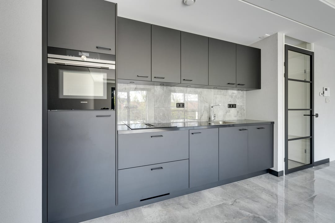 Luxury Finished Ready-to-Move Apartment with Parking in Modern Purmerend Complex — 23