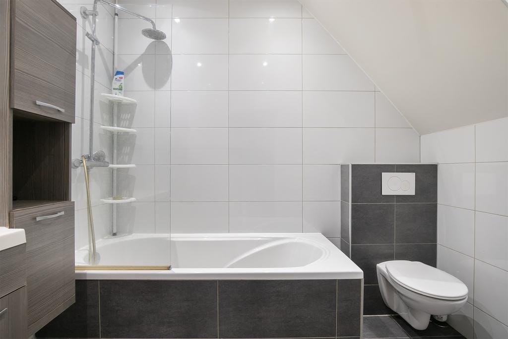 Two Independent Residences Available in Rotterdam Kleinpolder — 28