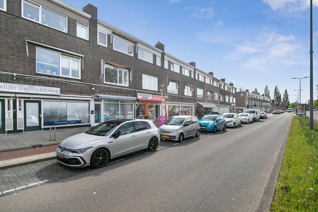 Two Independent Residences Available in Rotterdam Kleinpolder — 22
