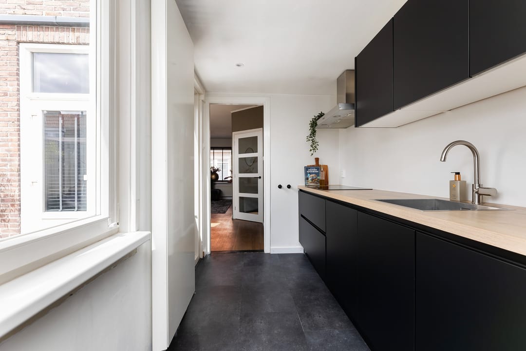 Foto 16 van Frederik Hendrikstraat 32