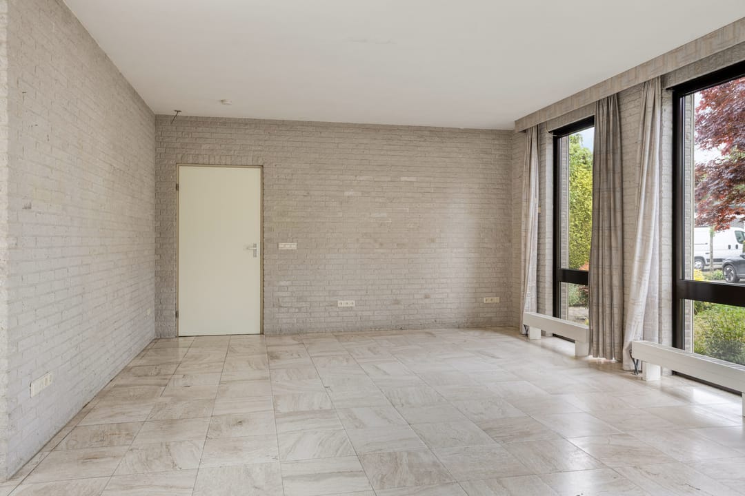 Photo 8 of Burgemeester Wittestraat 1