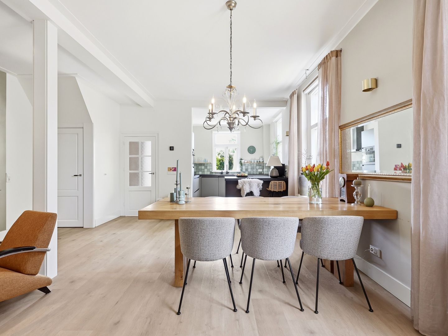 Sustainable Monumental Home with Deep Garden Near the IJssel River — 14