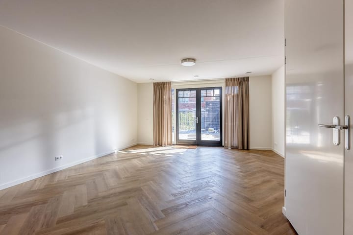 Foto 4 van Markgraaflaan 212
