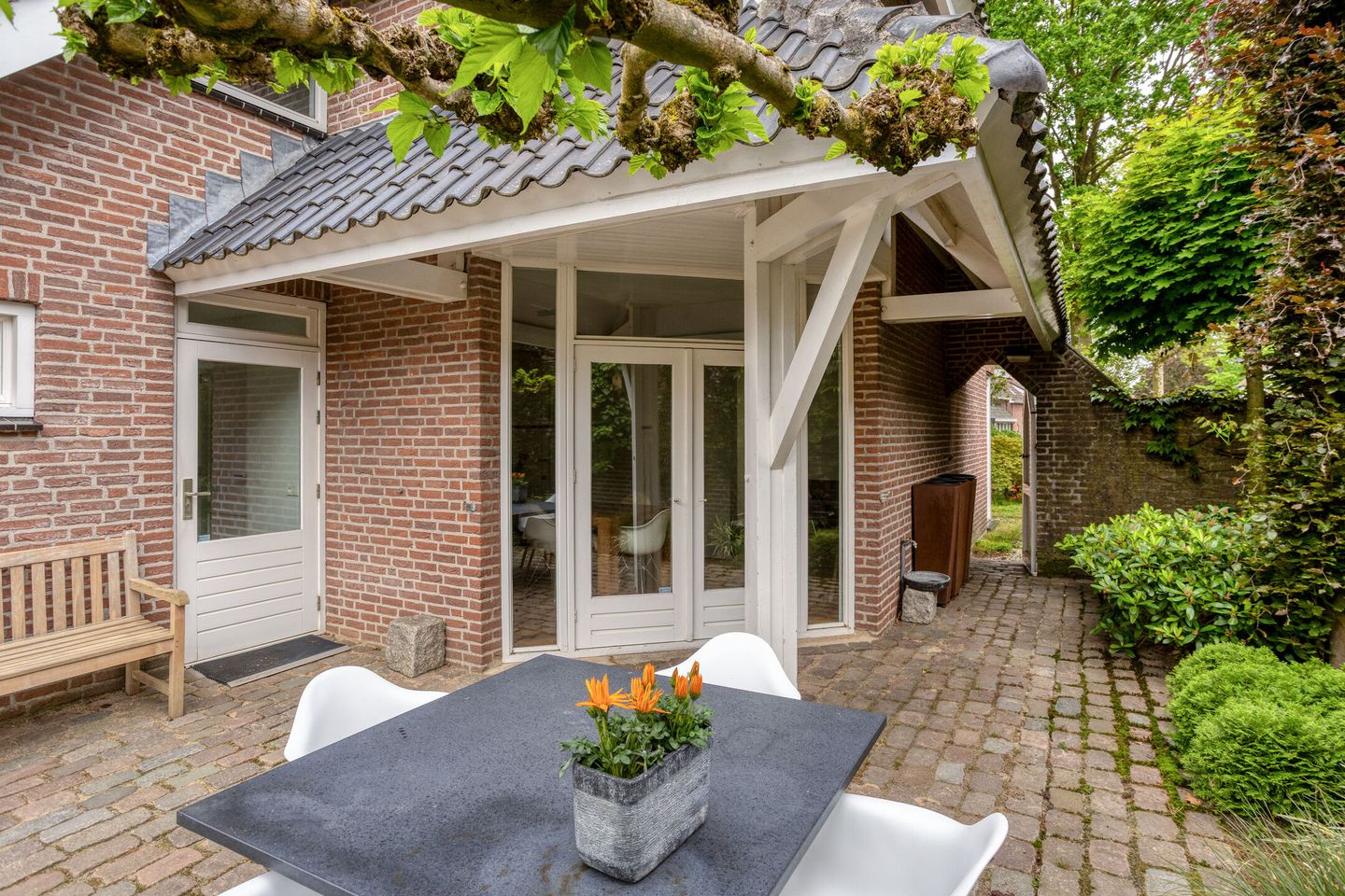 Foto 40 van Bernhardstraat 5