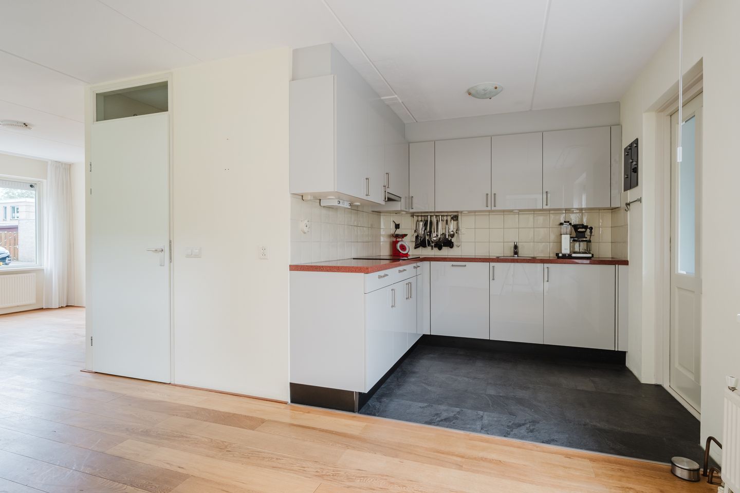 Photo 10 of van Lidtstraat 43
