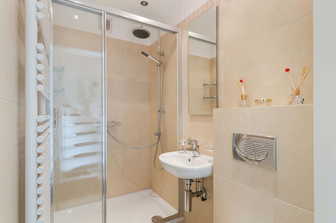 Photo 13 of De Witte Raaflaan 171