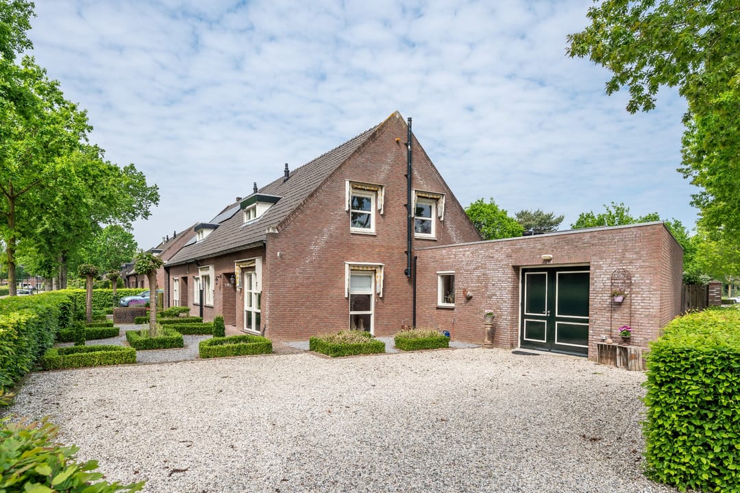 Photo 2 of Vuurvlinderlaan 2