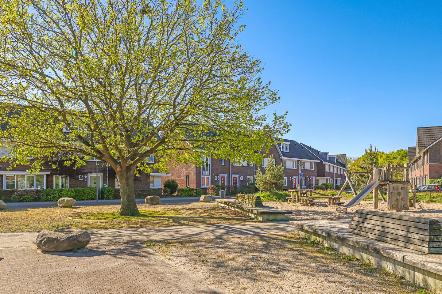 Foto 44 van Duikerstraat 16