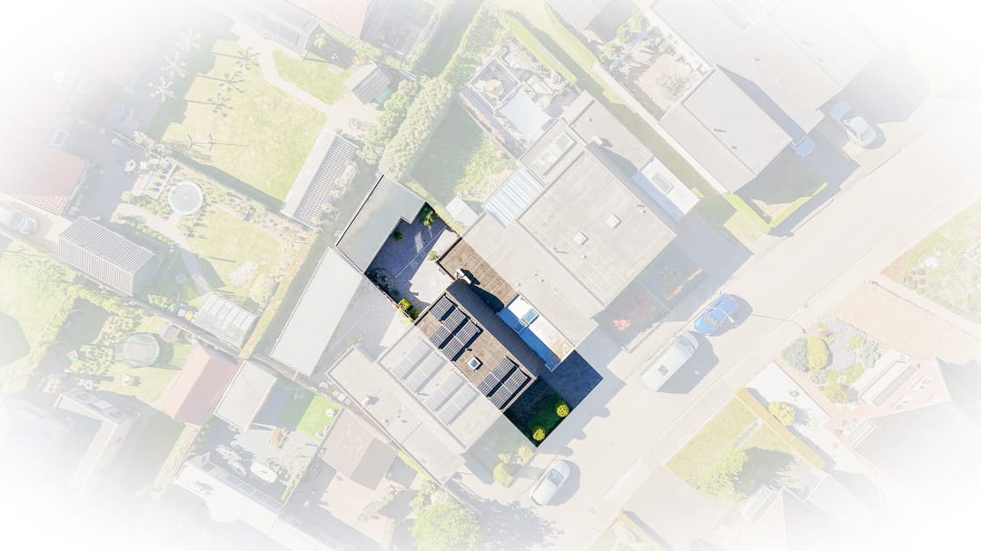 Semi-detached home with sunny garden and potential for ground floor living in Dreumel — 43