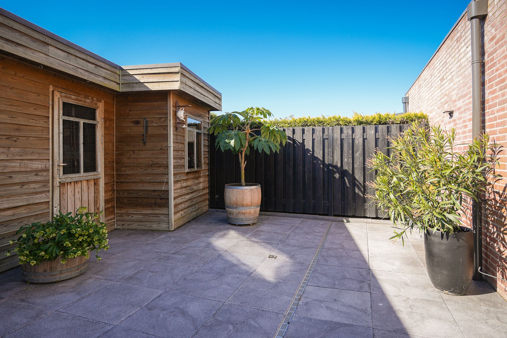 Semi-detached home with sunny garden and potential for ground floor living in Dreumel — 33