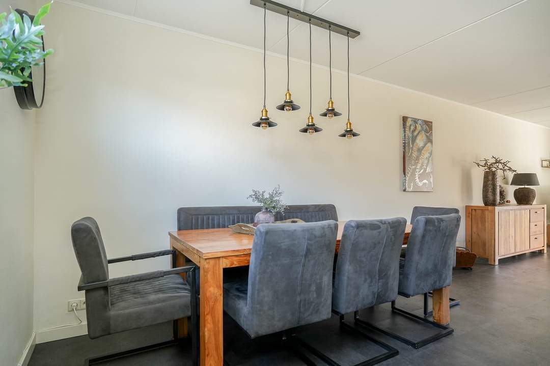 Semi-detached home with sunny garden and potential for ground floor living in Dreumel — 16