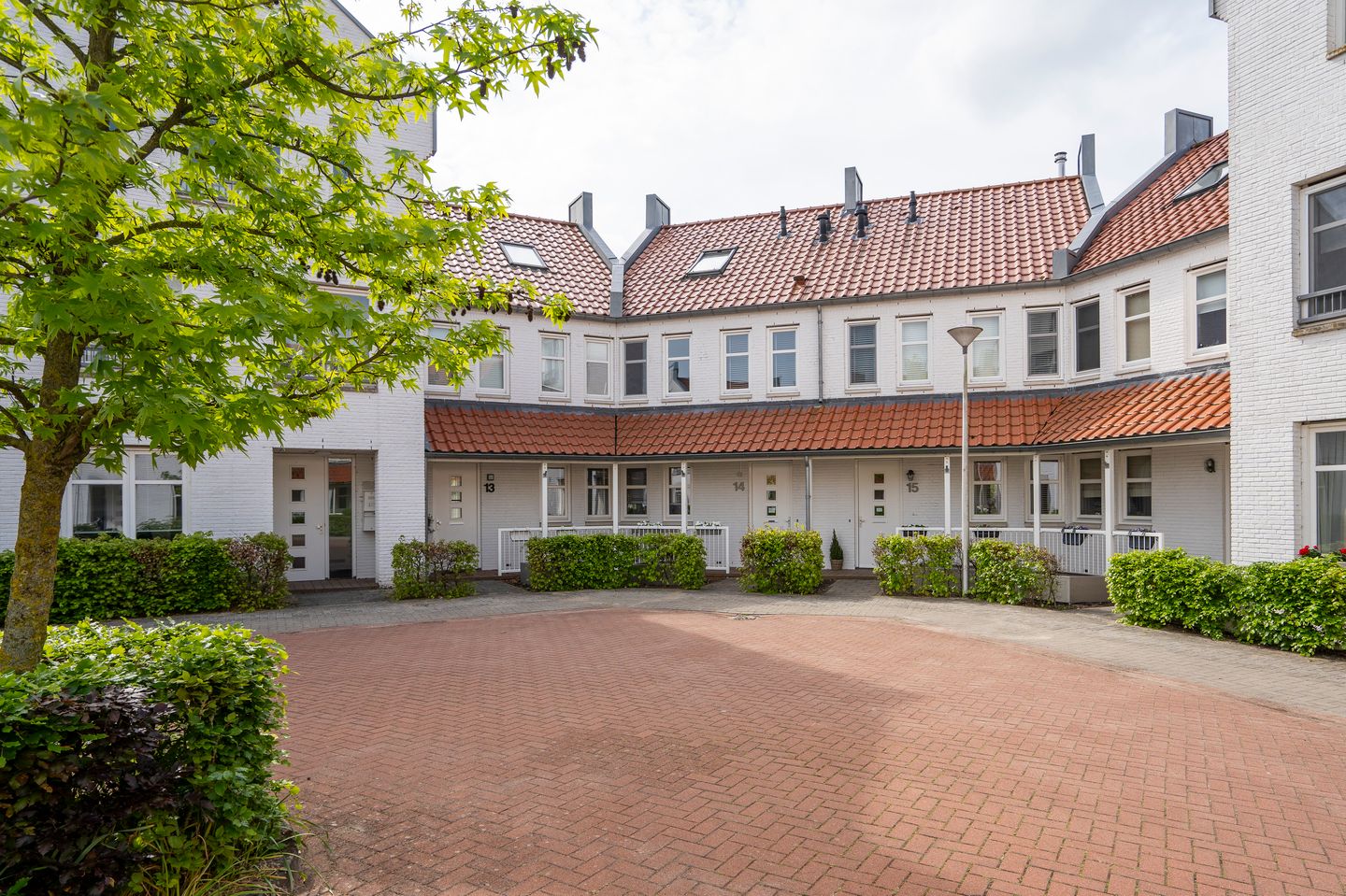 Foto 4 van Voorhof 14