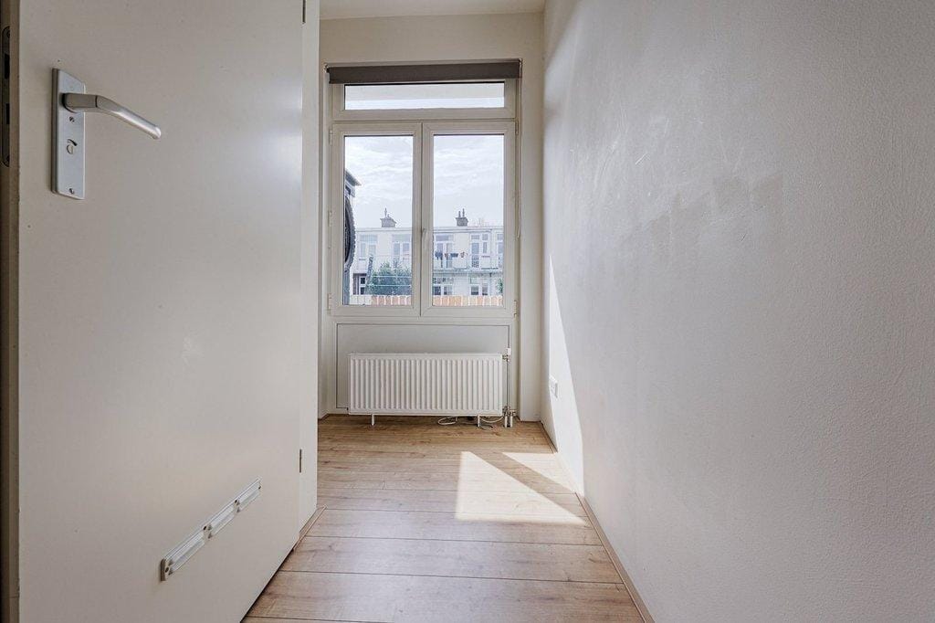 Photo 14 of van Gaesbekestraat 57