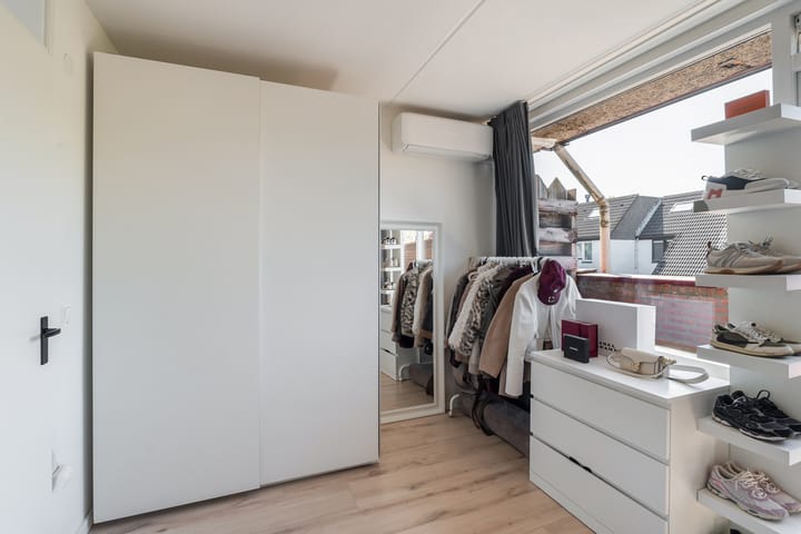 Tussenwoning te koop: Perengaarde 19, Zoetermeer