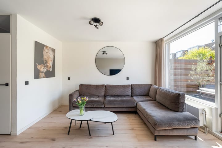 Tussenwoning te koop: Perengaarde 19, Zoetermeer