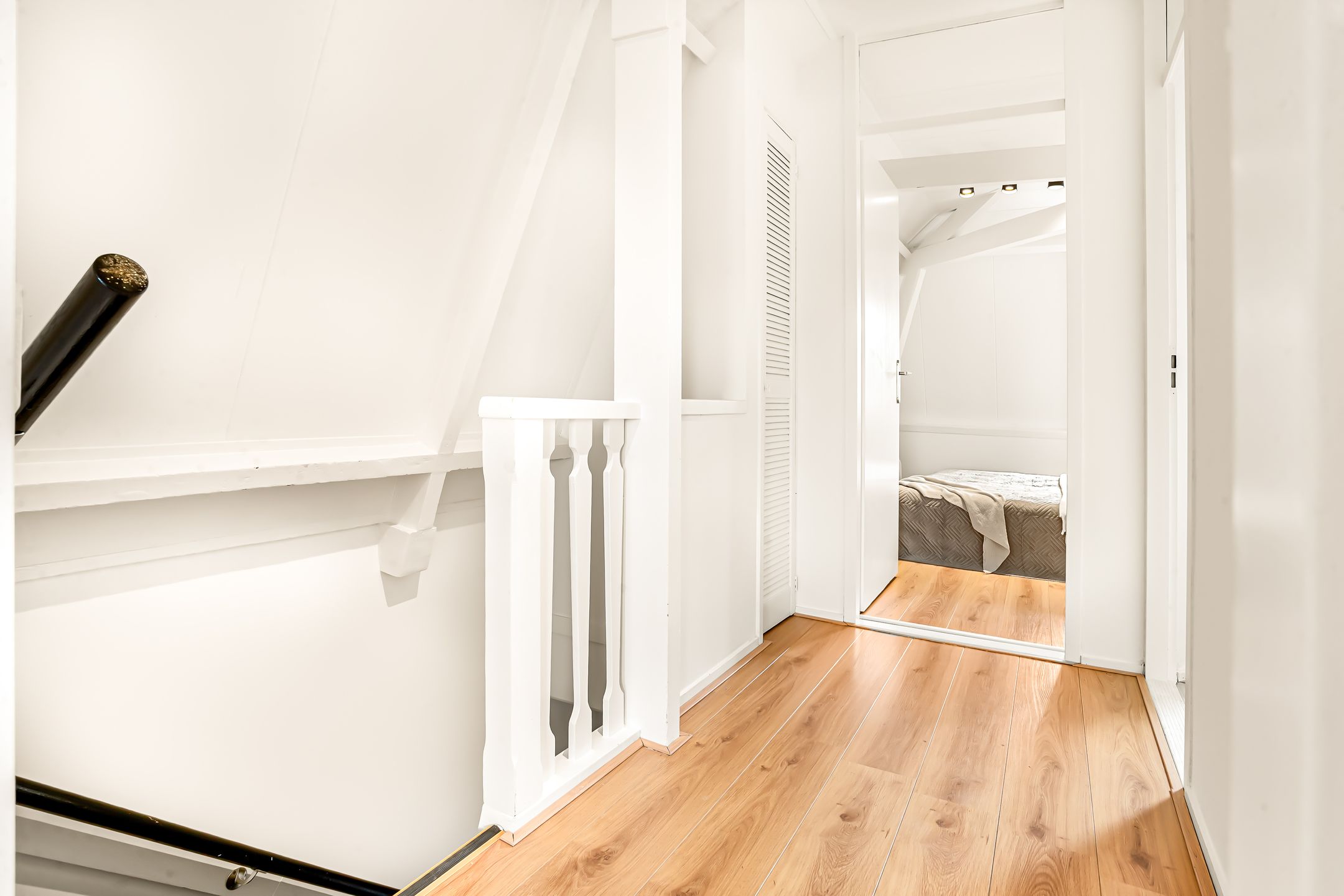 Photo 42 of Berckheydestraat 21-RD