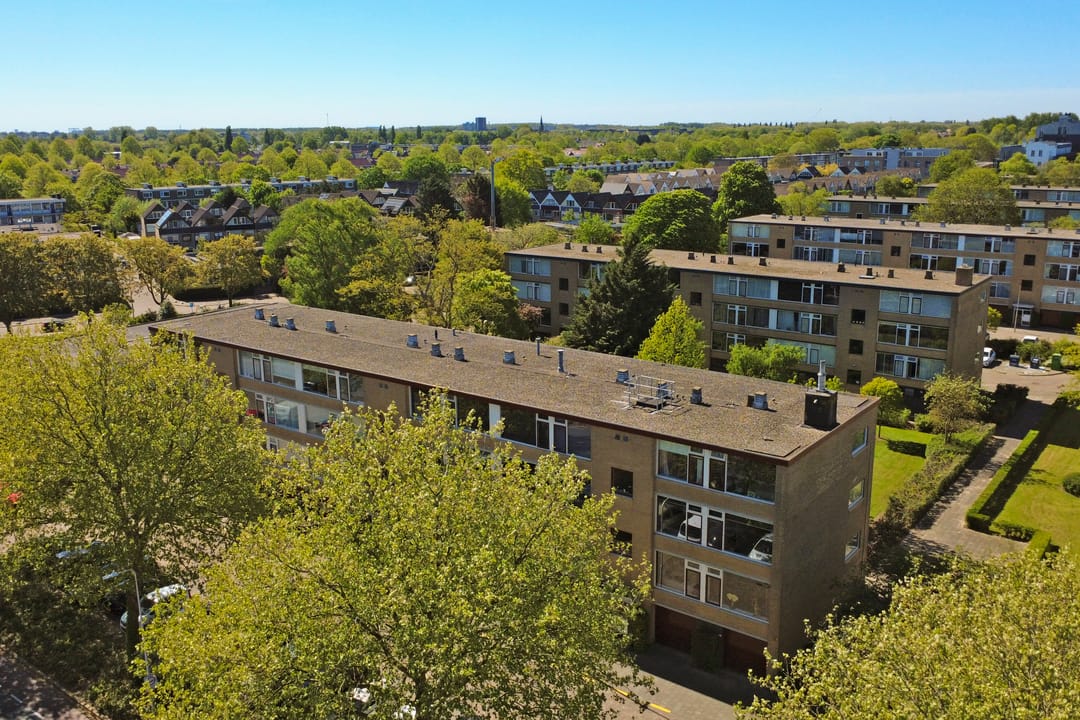 Bright corner apartment with three bedrooms on the second floor in Slikkerveer — 37