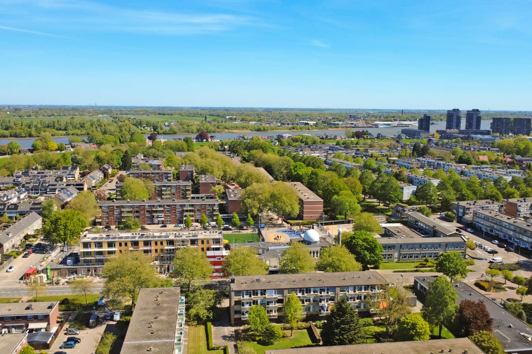 Bright corner apartment with three bedrooms on the second floor in Slikkerveer — 41