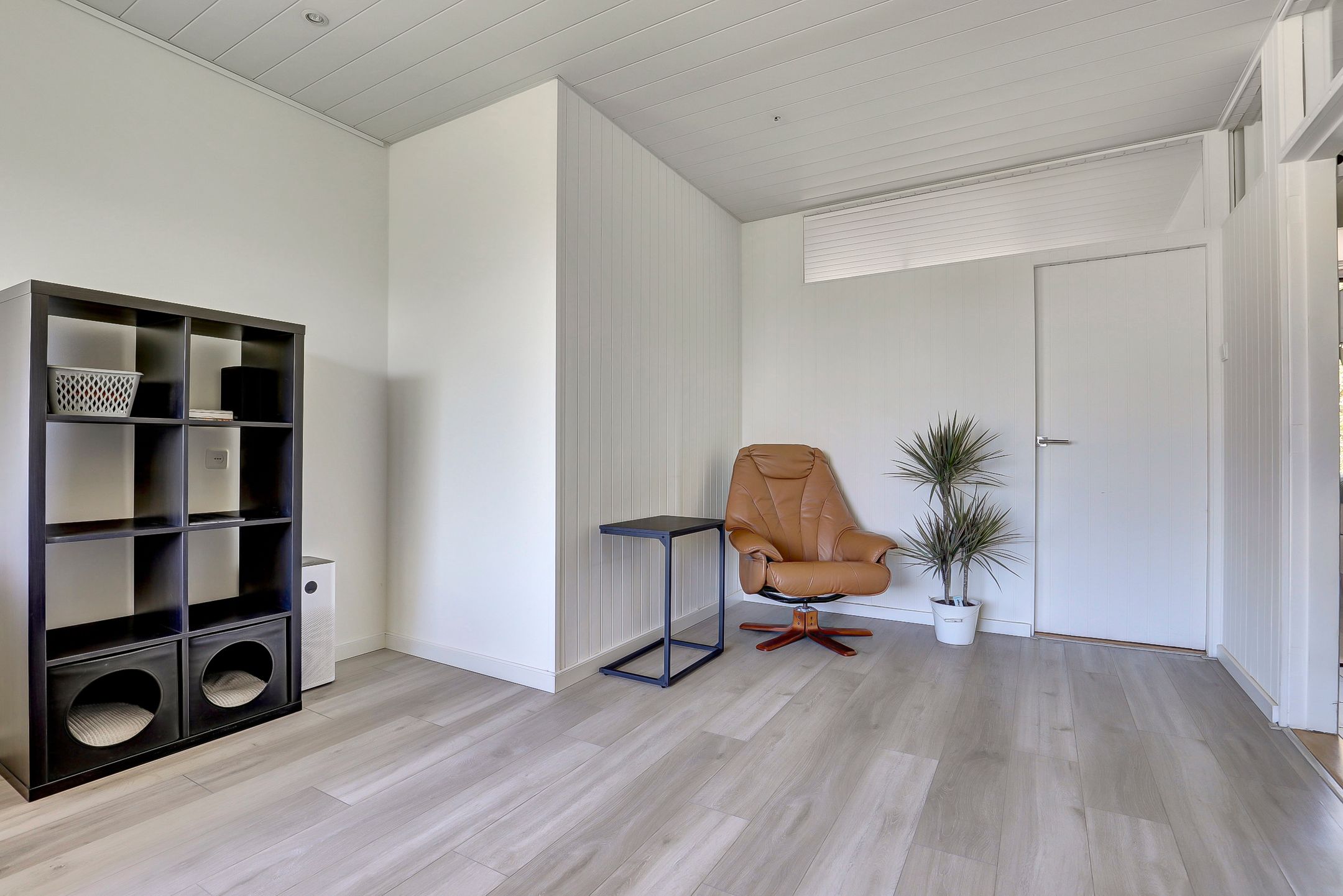 Bright corner apartment with three bedrooms on the second floor in Slikkerveer — 15