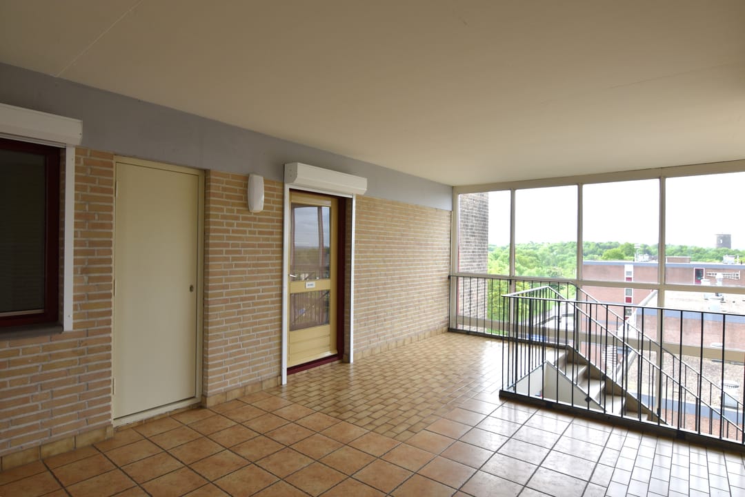 Photo 2 of Zeswegenlaan 268
