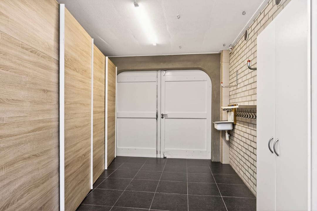 Photo 23 of Gronaustraat 25