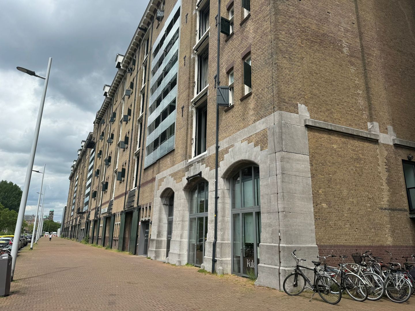 Bekijk foto 1 van Lloydstraat 198